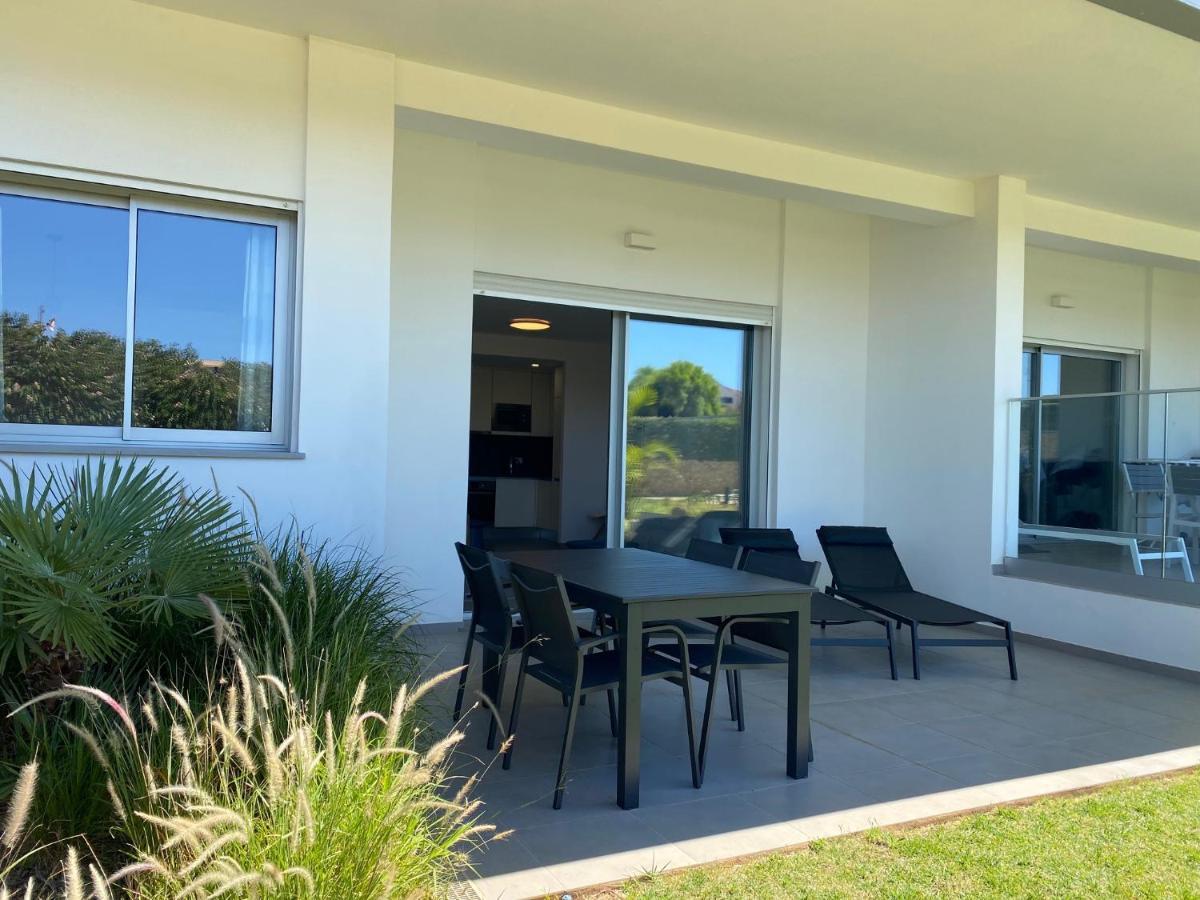 Albufeira Malpique Beach Apartment Екстер'єр фото