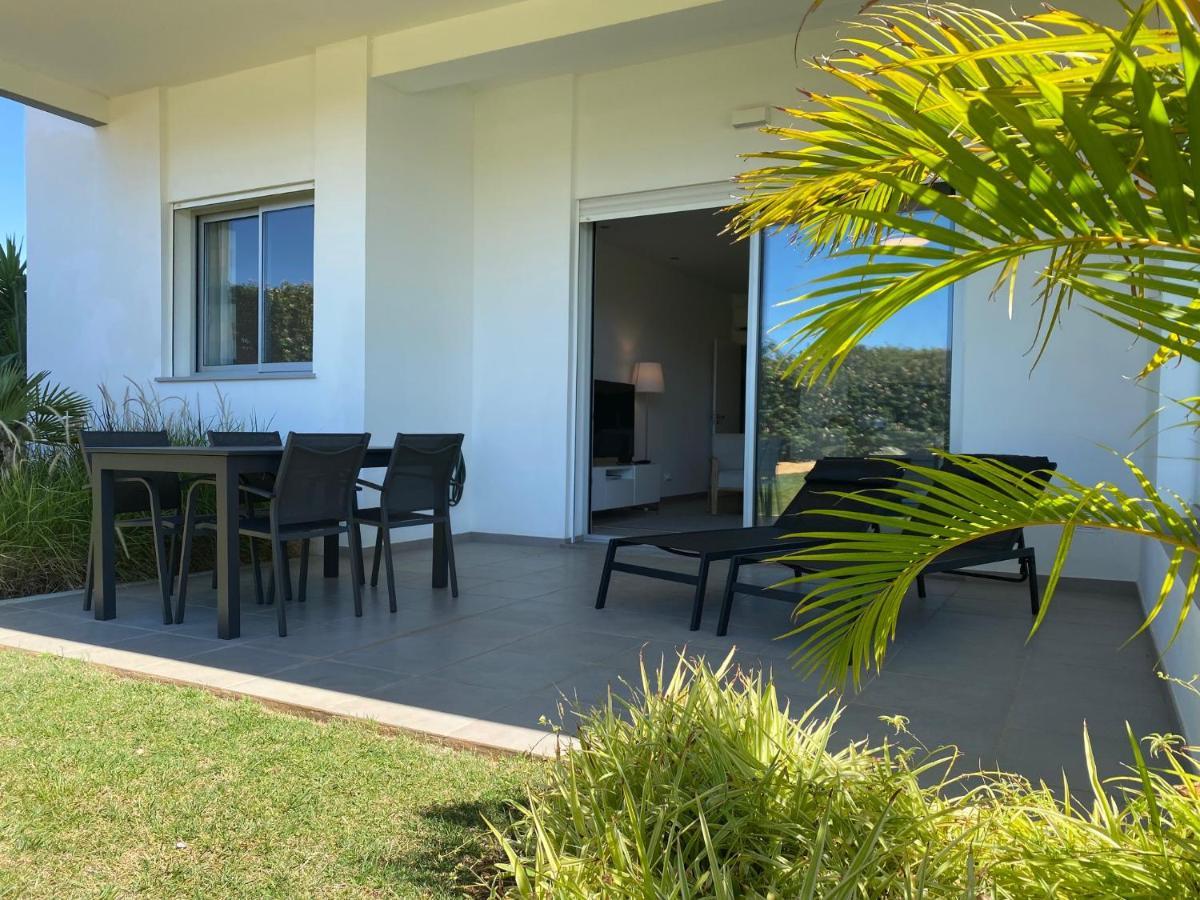 Albufeira Malpique Beach Apartment Екстер'єр фото