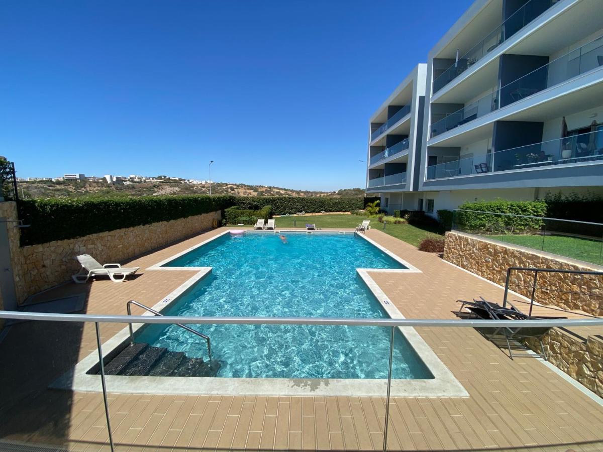 Albufeira Malpique Beach Apartment Екстер'єр фото